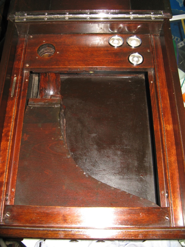 Empty Top Side Interior View